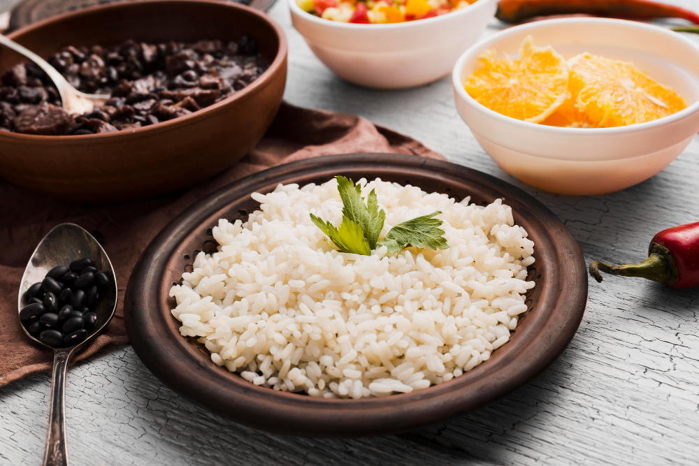 Panela para Comida a Vapor: Qual usar? 2 arranjo com deliciosa comida brasileira