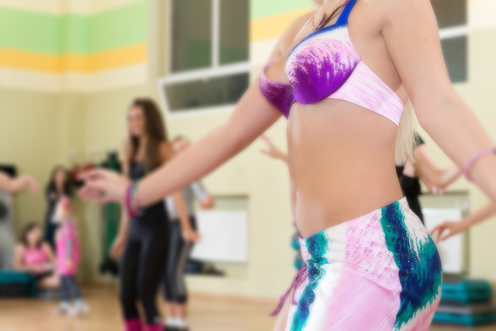 Quais exercícios que gastam calorias? 4 danca