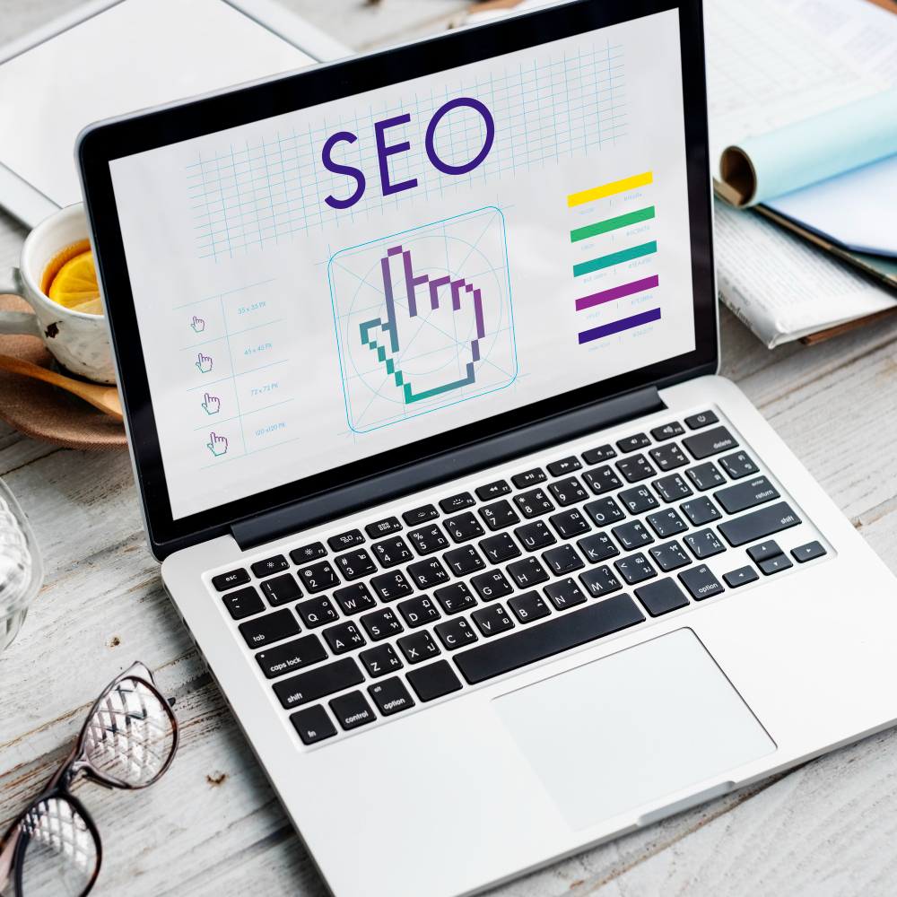 SEO para Negócios Locais: Melhorar Presença Online 3 seo links webinar hand cyberspace concept